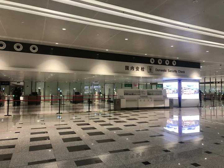 四,登机更快速
