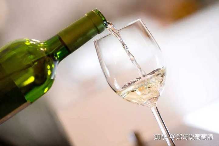 葡萄酒的养生方法 红白葡萄酒怎样喝才对?