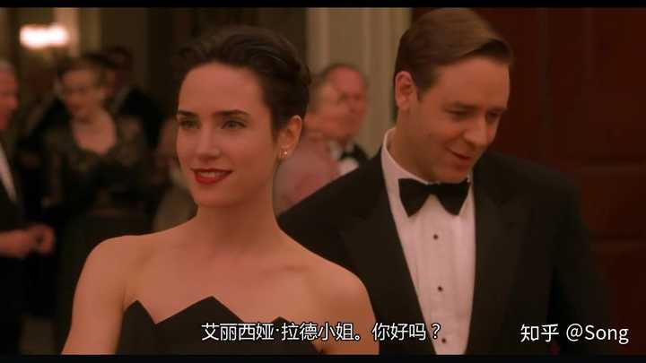 詹妮弗·康纳利,毕业于耶鲁大学与斯坦福大学; 《美国往事》中几乎让