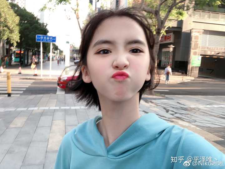 如何评价抖音仙啾啾小姐姐?