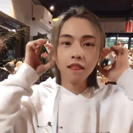 带一张必须给我男朋友拉广告的图↑ 女友粉熬夜留