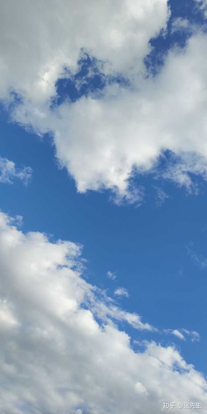 能不能分享一张你手机相册里最美的天空照?
