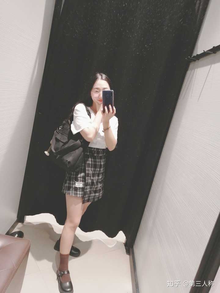 女生身高155cm在大学里算矮嘛?