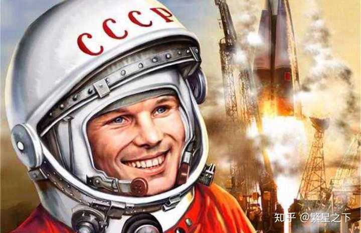 第一名宇航员加加林乘坐的东方号运载火箭就是r—7洲际弹道导弹改装的