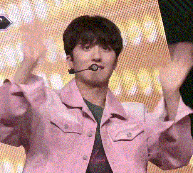 com/video/1240829267769634816 姜澯熙 队里的