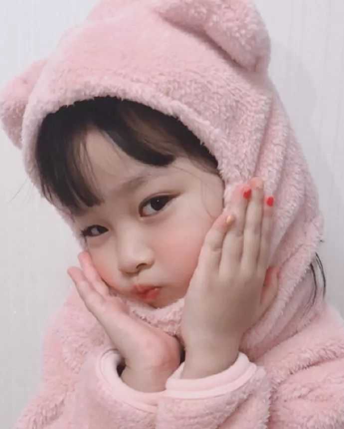 com 红小豆(算女孩子吧) 魔法咪路咪路 权律二 罗熙 脱单神器——欧阳