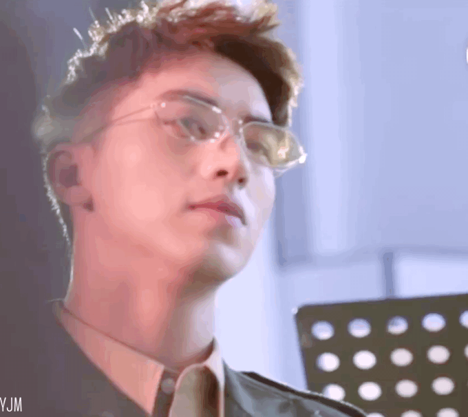 如何评价许魏洲的颜值?