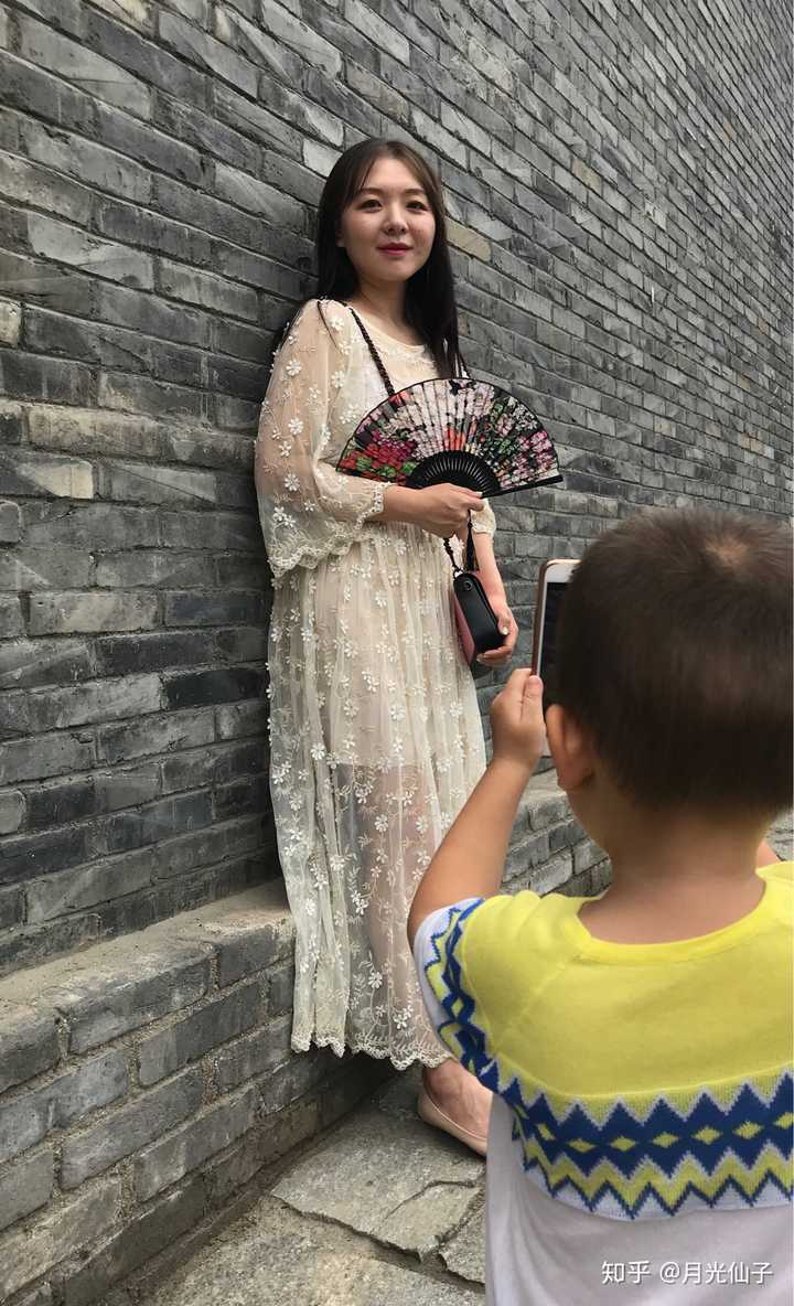 有没有自己在家带孩子的宝妈依然能貌美如花?