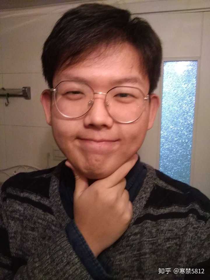 一个长得丑的男生,怎样才能全方位地变帅,改造自己?