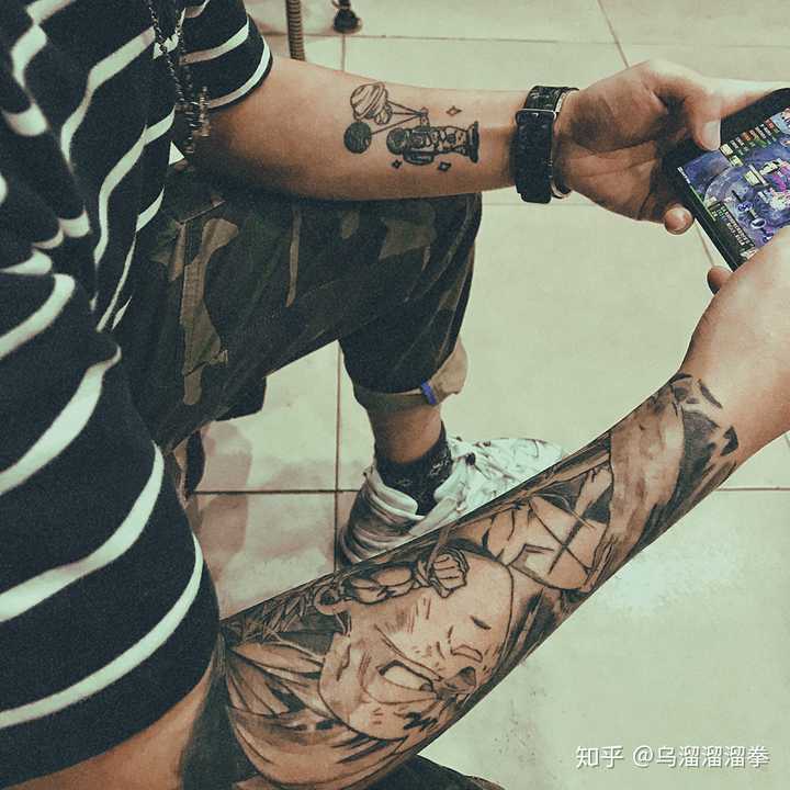 这次主要想说的是图里的这个纹身,贝吉塔的名场面~这是18年纹的.