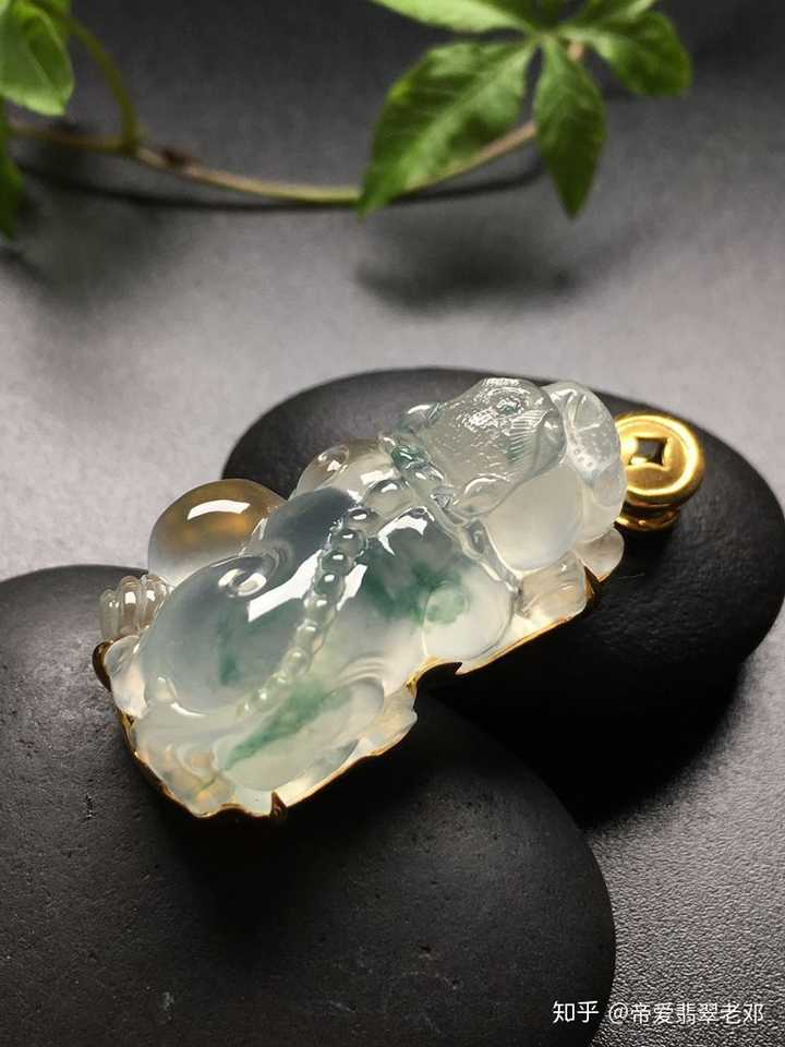 翡翠貔貅的屁股上有孔如何化解?