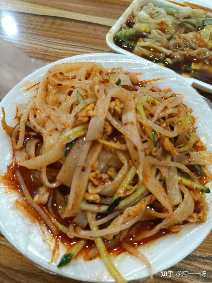 一句话描述河南工程学院的食堂有多好吃?