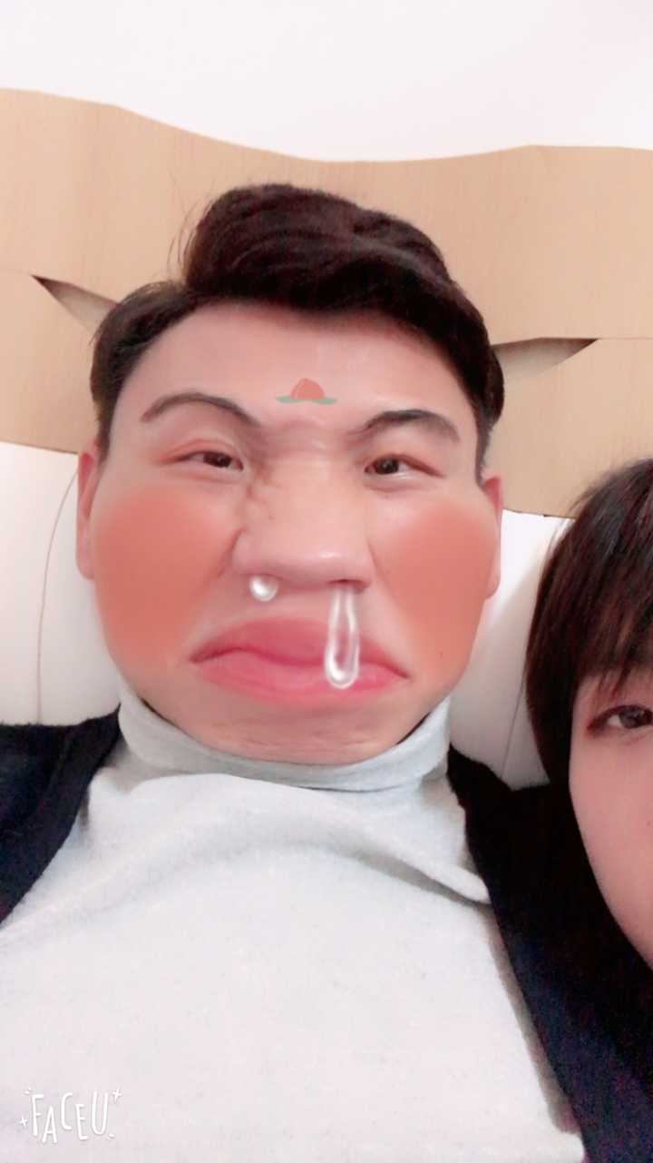 不好意思po错照片了 让我们忘了上面辣眼睛的图继续往下看()