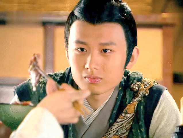 有人了解成毅么?
