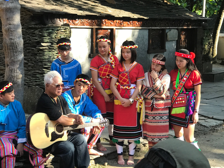 台湾的原住民族有卑南族,排湾族,阿美族,布农族