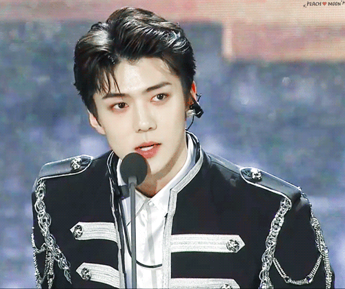 吴世勋有哪些惊艳的图片?