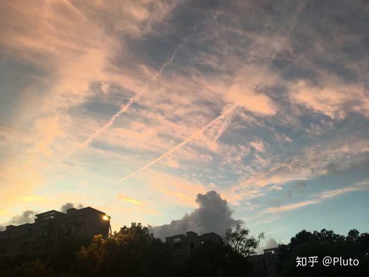 可不可以秀一下你拍过最美的天空?