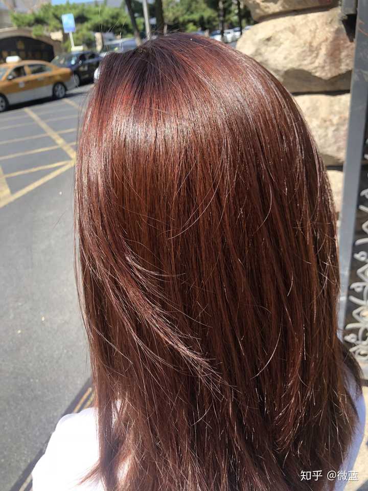 纯黑发可以染暗红色吗(比较深的红色)?