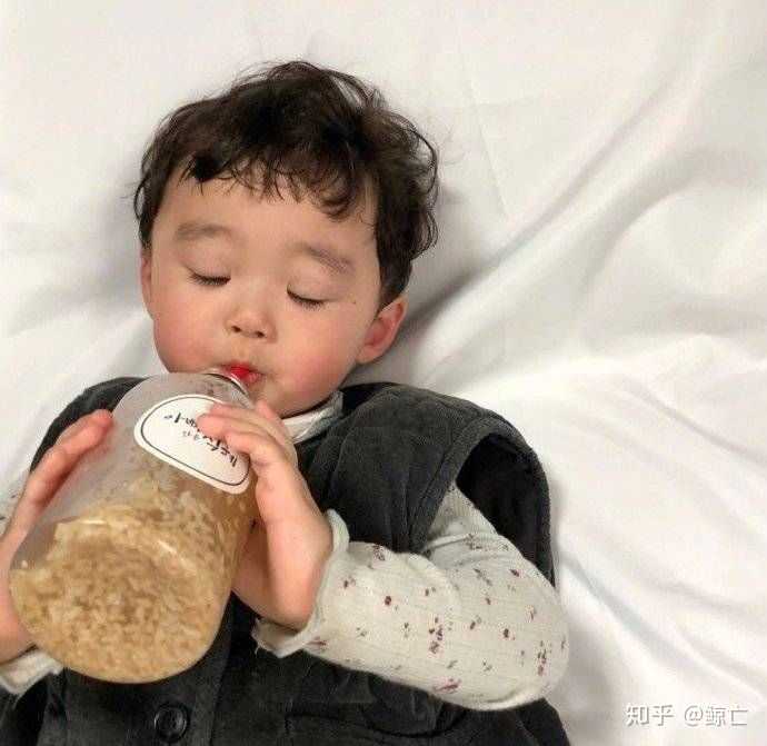 有哪些特别可爱的小孩子的微信头像?