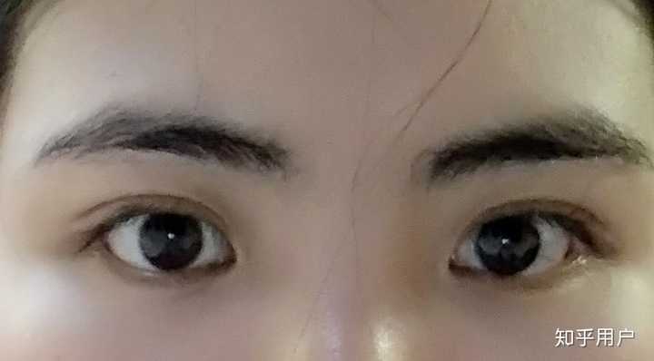 天生眉毛又浓又粗是种什么体验?