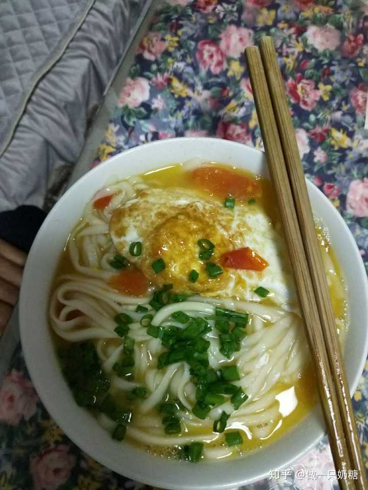 一碗元气满满的西红柿鸡蛋面,是怎样炼成的?