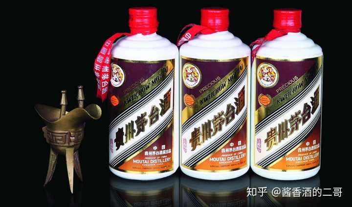 茅台集团是在解放后,由茅台镇三家硕果仅存的烧坊:成义烧坊(华茅)