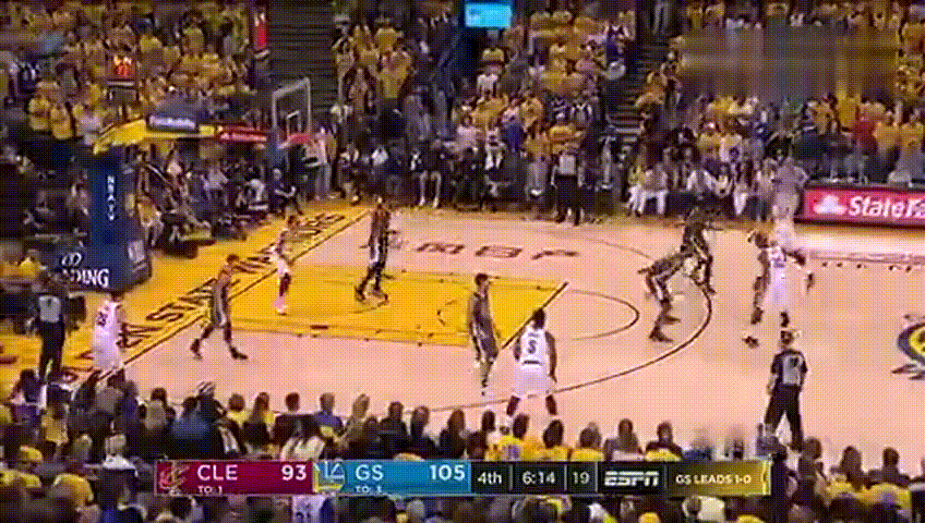 詹姆斯分球乐福三分不中