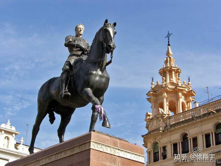 位于科尔多瓦市中心坦蒂里亚斯广场(plaza de las tendillas)的贡萨洛