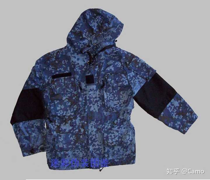 法国"蓝军"forad 配发的蓝色斑点迷彩服