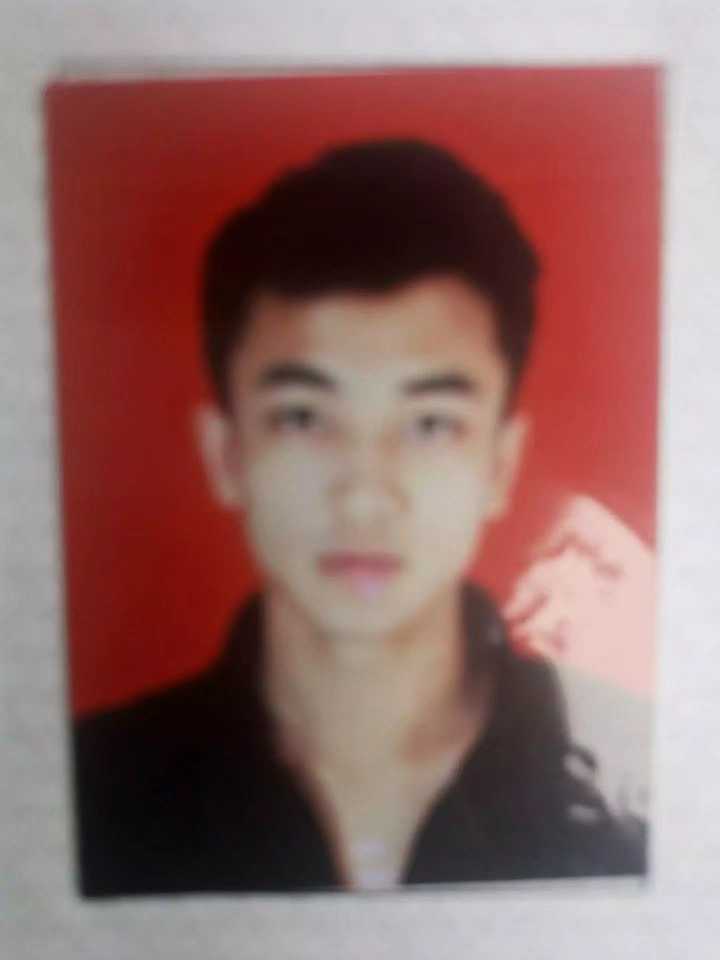 如何拍出好看的证件照?(别说看脸)