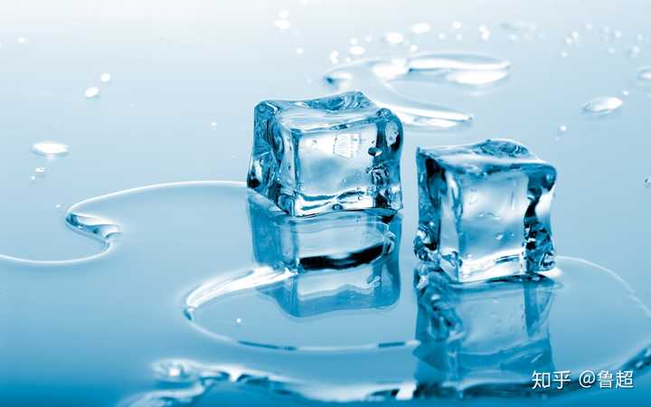 如果改变水的密度会让它变成冰吗?