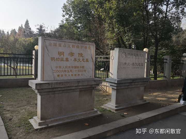 光复云贵,云贵自738年南诏立国已脱离华夏630多年; 邓愈冯胜光复河西