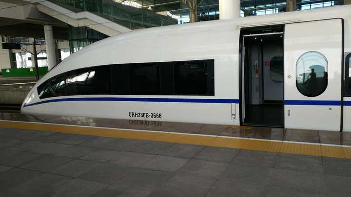 crh380b,拍摄于2018年1月12日蚌埠南站,车次g1802,运行区间上海虹桥