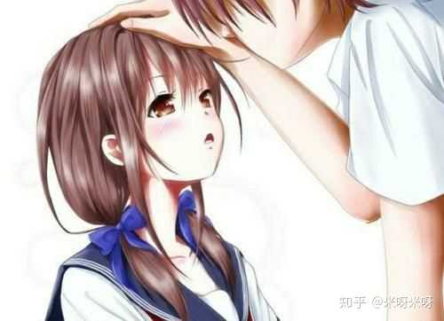 如果一个男生总是摸你的头是喜欢你吗?