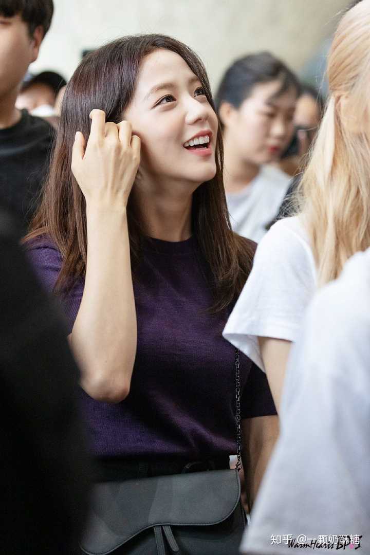blackpink的jisoo整容了吗