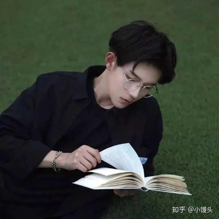 有哪些适合男孩子的微信头像?