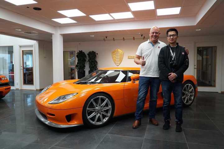 为什么柯尼塞格用 v8 就可以跟 w16 的布加迪抗衡?