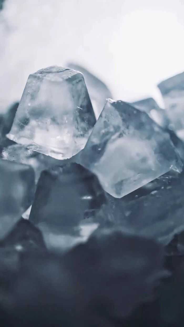 求一下一看就很凉快的壁纸,好吗?