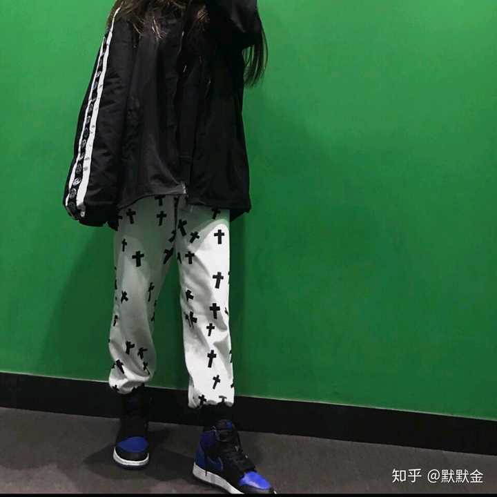女生如何搭配aj?