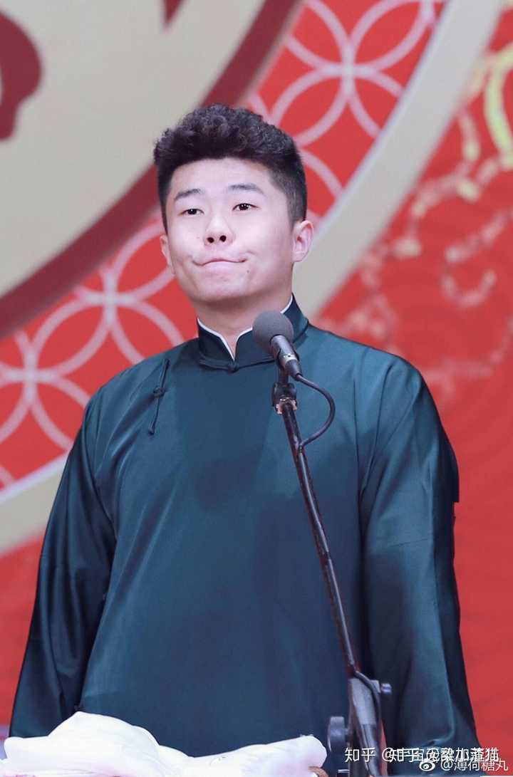 有哪些小先生周九良的壁纸?