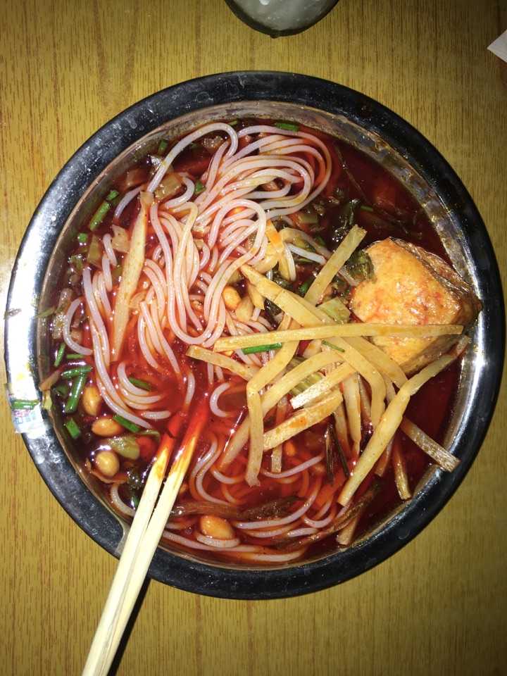 淘宝上这么多家卖真空包装螺蛳粉的究竟哪家用料最扎实,最地道,最好吃