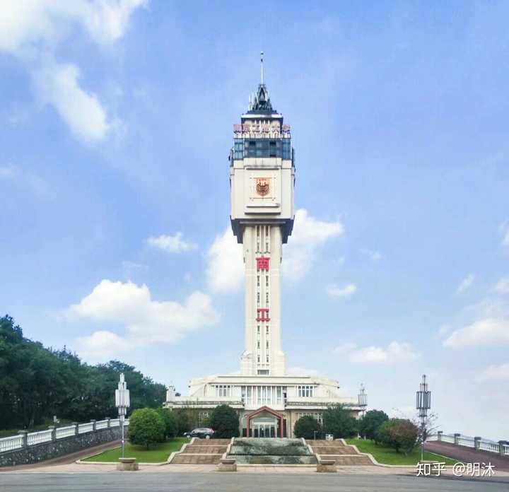 南京工业大学的校园环境如何