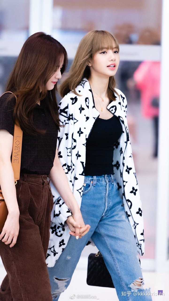 blackpink荔枝cp,blackpink荔枝cp图片 blackpink的6对cp哪对糖最真?