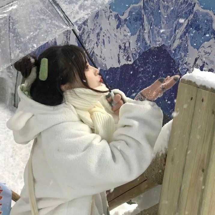 有没有女生用的好看头像,一眼就心动的?