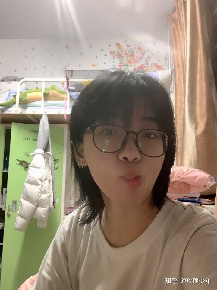 鲻鱼头发型女生有留的吗?