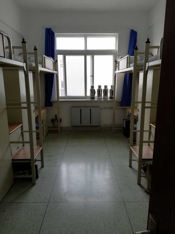 谁知道辽宁对外经贸学院怎么样?