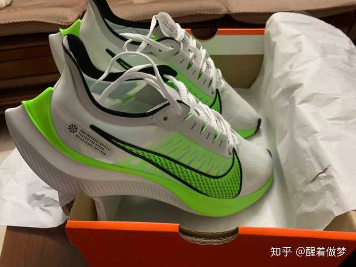 如何评价耐克全新跑鞋 nike zoom gravity ?