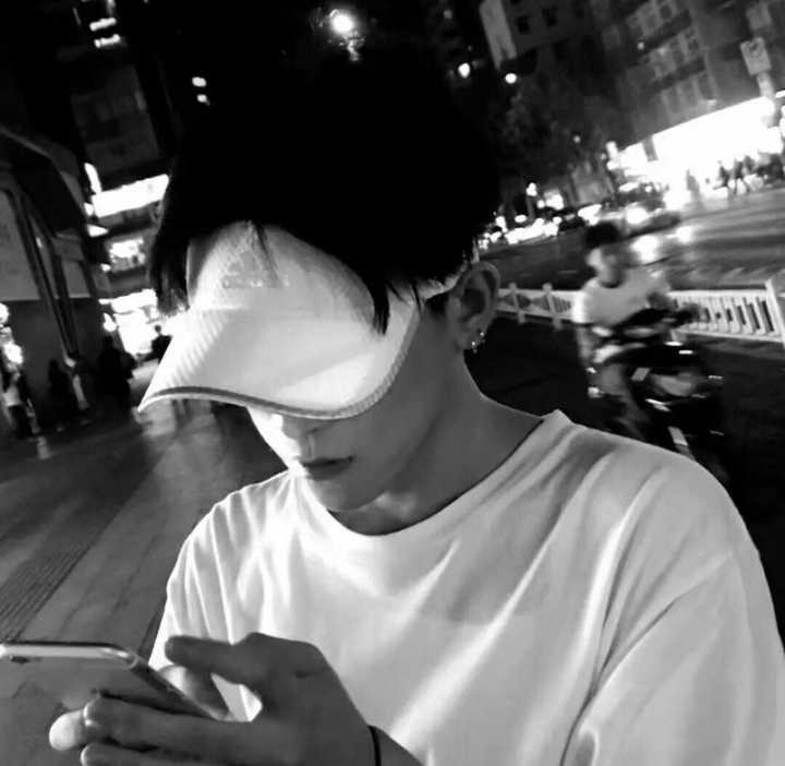 有哪些男生用的头像推荐?