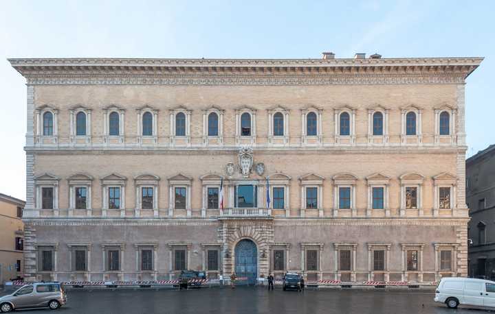 意大利    法尔尼斯府邸 palazzo farnese,16世纪