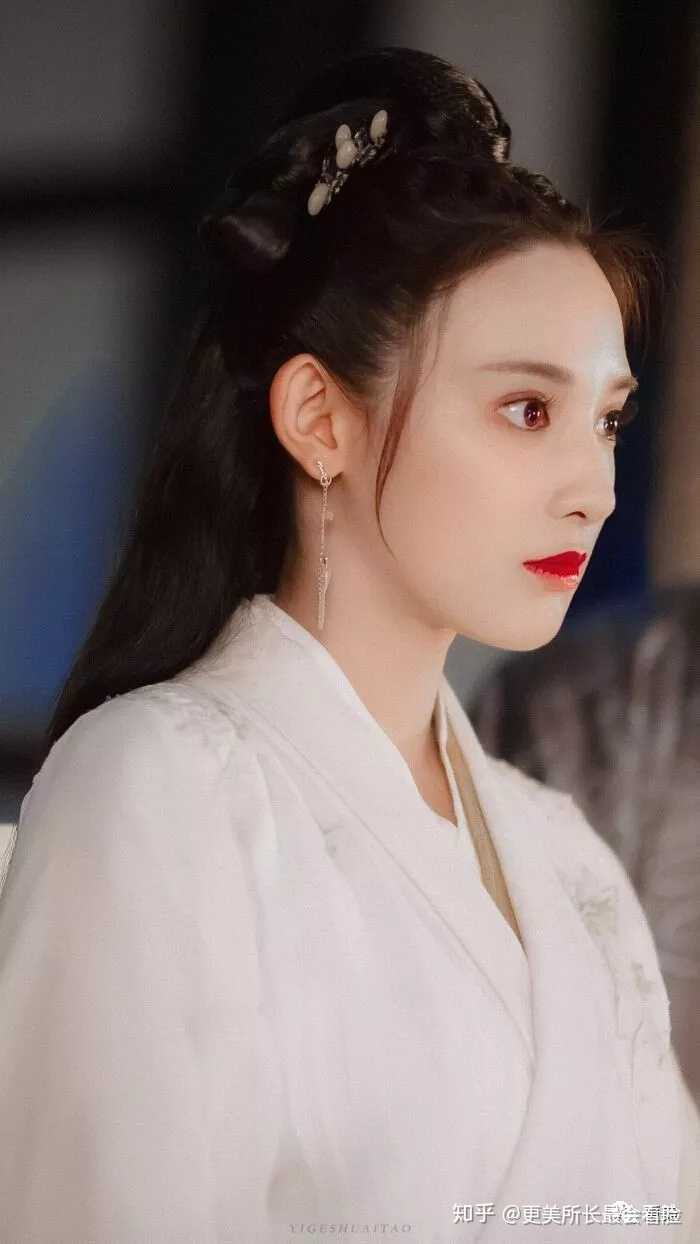 《东宫》女主彭小苒到底有没有整容 ?